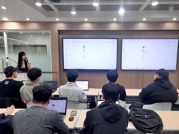 개발 동아리 활동 사진 1